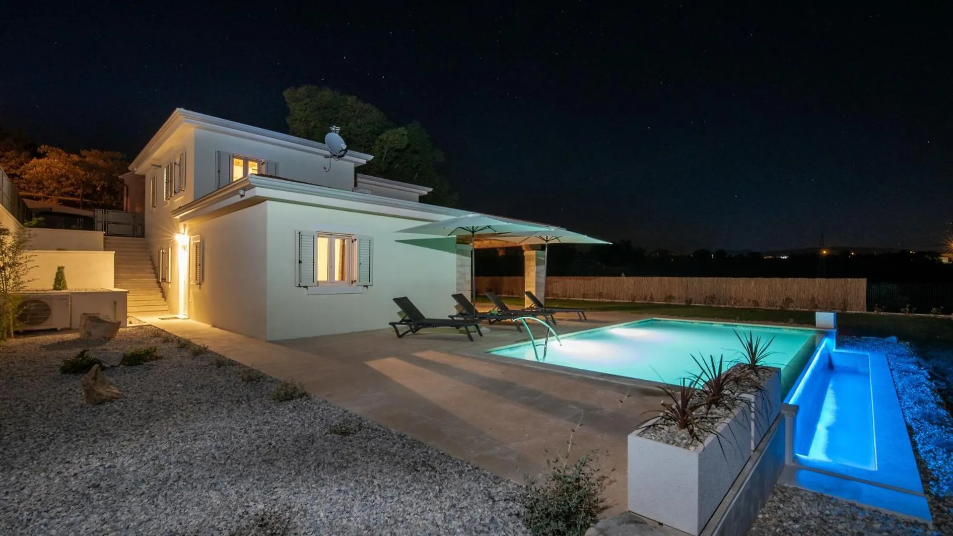 Ferienhaus Mit Privatpool Fuer 6 Personen Ca, 150 M Sup2 In Vinez, Istrien Rabac Und Labin